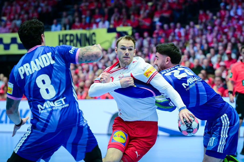 Dänemarks Welthandballer Mathias Gidsel leistet sich zu Beginn ungewohnt viele Fehler.