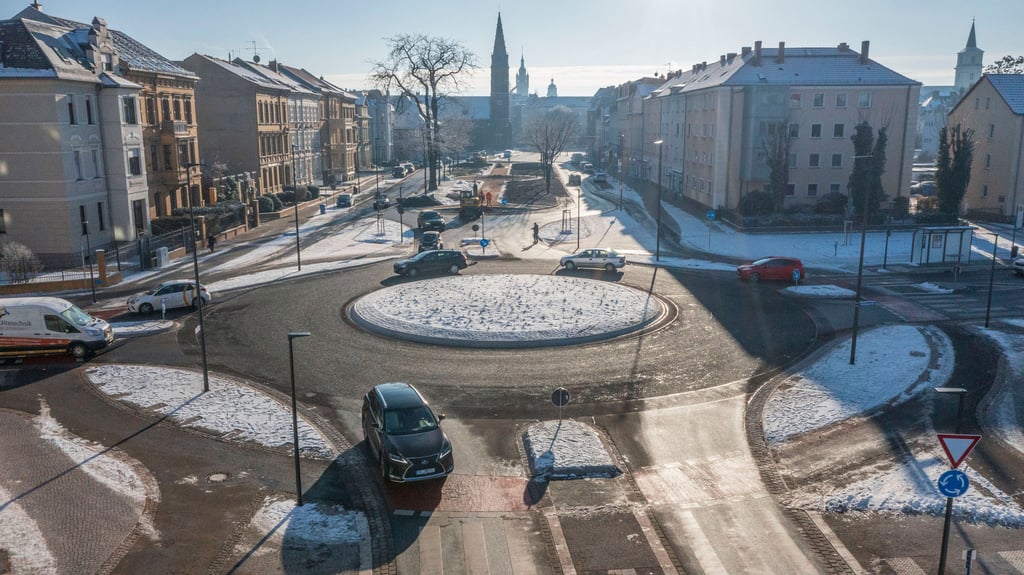 Der Kreisverkehr in der Albrechtstraße in Dessau. Wie gefährlich ist der für Radfahrer?