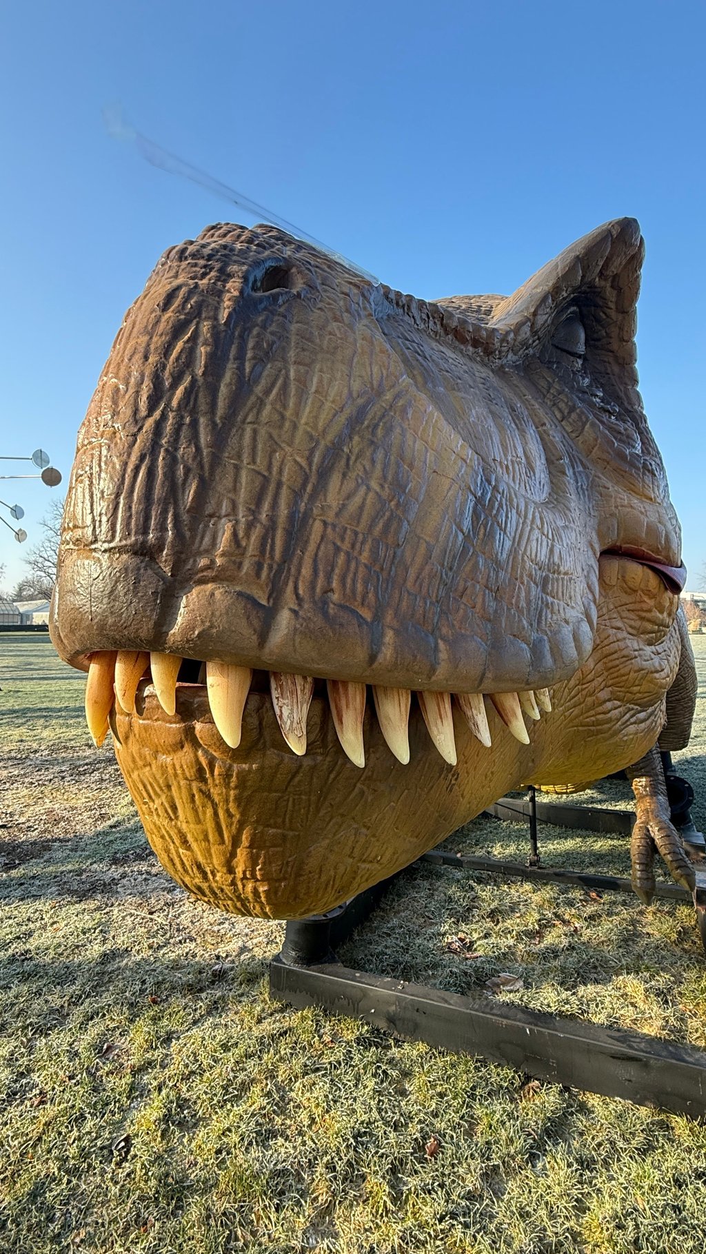Urzeitriesen erwachen im egapark in Erfurt zum Leben.