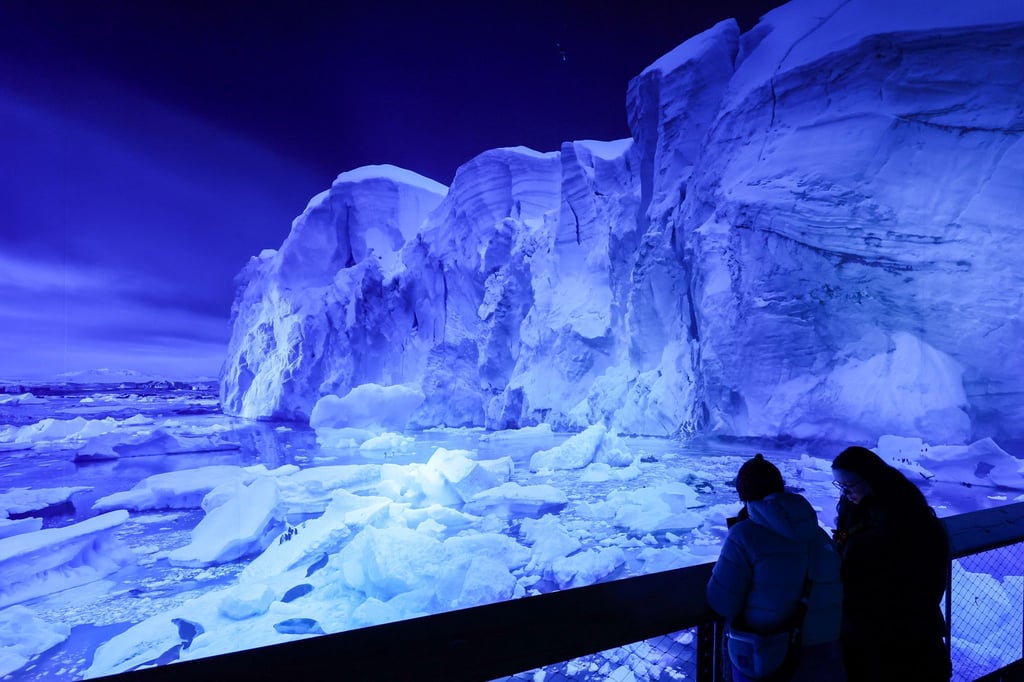 Die eisige und faszinierende Welt der Antarktis wird als 360-Grad-Bild gezeigt