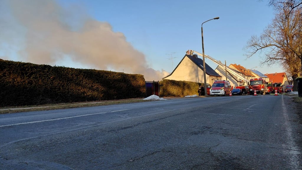 In Kochstedt hat es am Mittwochnachmittag in einem Haus gebrannt.