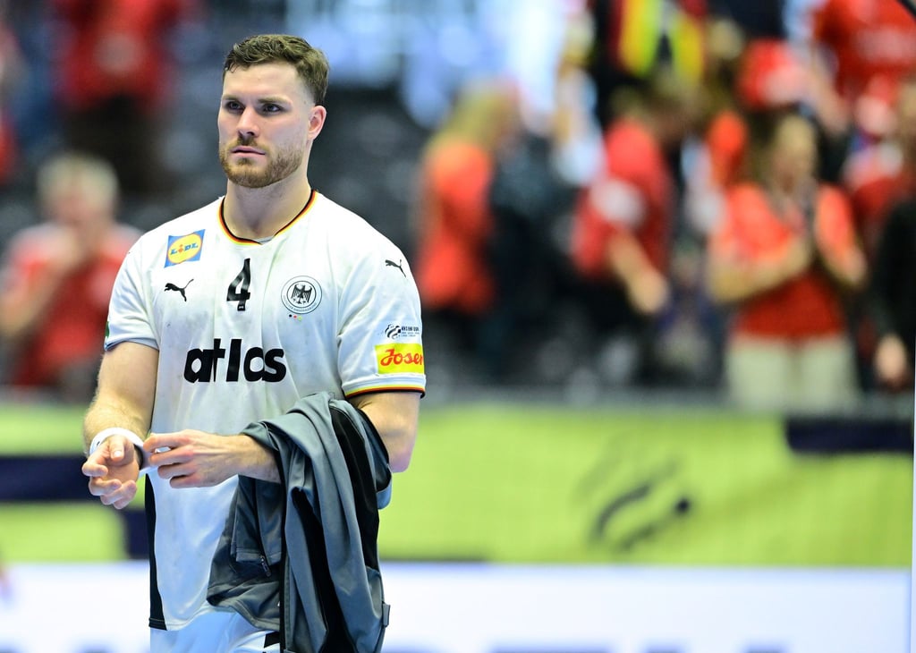 Johannes Golla droht im nächsten Spiel gegen Norwegen eine Sperre.