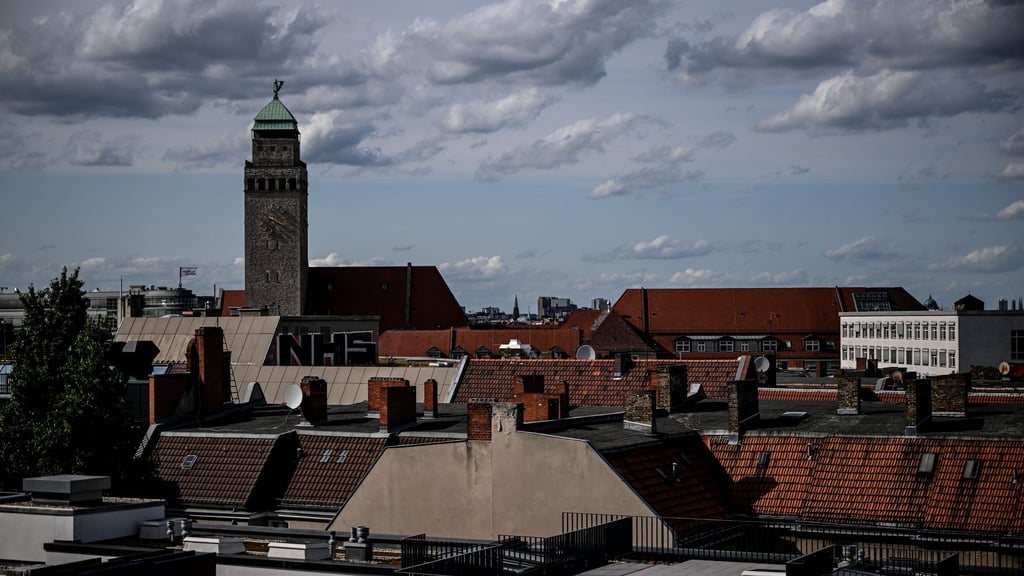 Nicht nur im Bezirk Neukölln setzen immer mehr Vermieter auf das Modell "Wohnen auf Zeit". (Symbolbild)