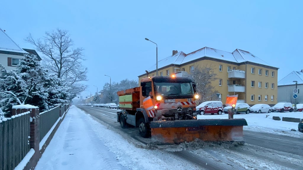 Am 9. Januar wurde Halle in eine Schneedecke gehüllt. Die CDU-Fraktion kritisiert die Koordination des Winterdienstes in der Stadt.