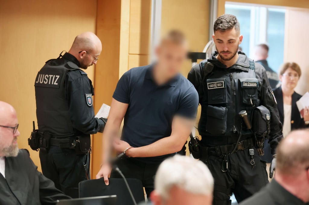 Das Oberlandesgericht hatte die Angeklagten zu Haftstrafen verurteilt. (Archivbild)