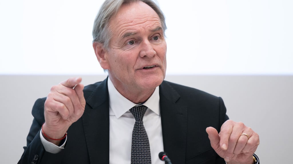 Burkhard Jung (SPD), Oberbürgermeister der Stadt Leipzig und Präsident des Deutschen Städtetages, pocht auf Soforthilfen für Städte und Kommunen.