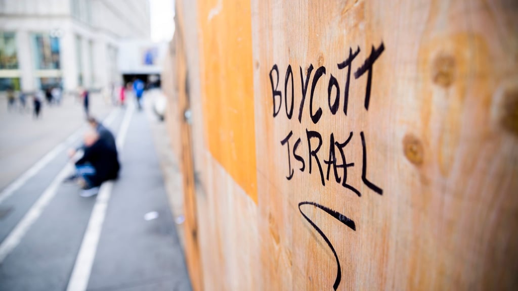 Das Bündnis wirft europäischen Hochschulen Komplizenschaft vor. (Symbolbild)