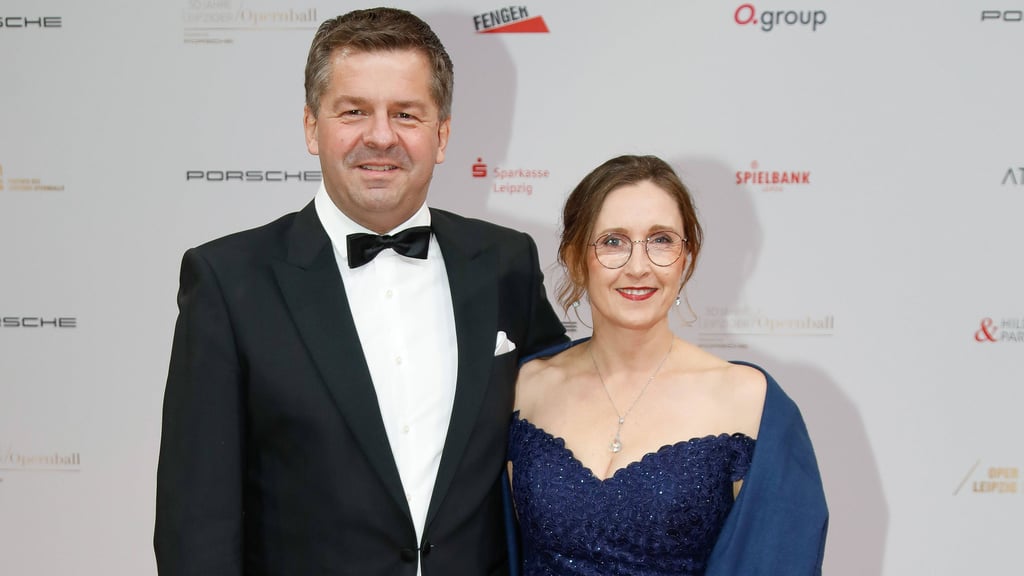 Ausnahmsweise Zeit zu zweit: CDU-Landeschef Sven Schulze mit seiner Frau Kati beim Leipziger Opernball.
