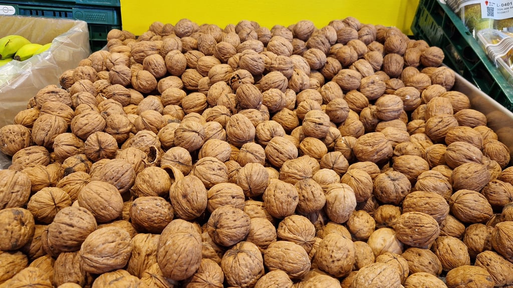 Das Walnuss-Gold im Netto in der Silberhöhe in Halle: Liegen hier Walnüsse im Wert von mehr als 15.000 Euro?