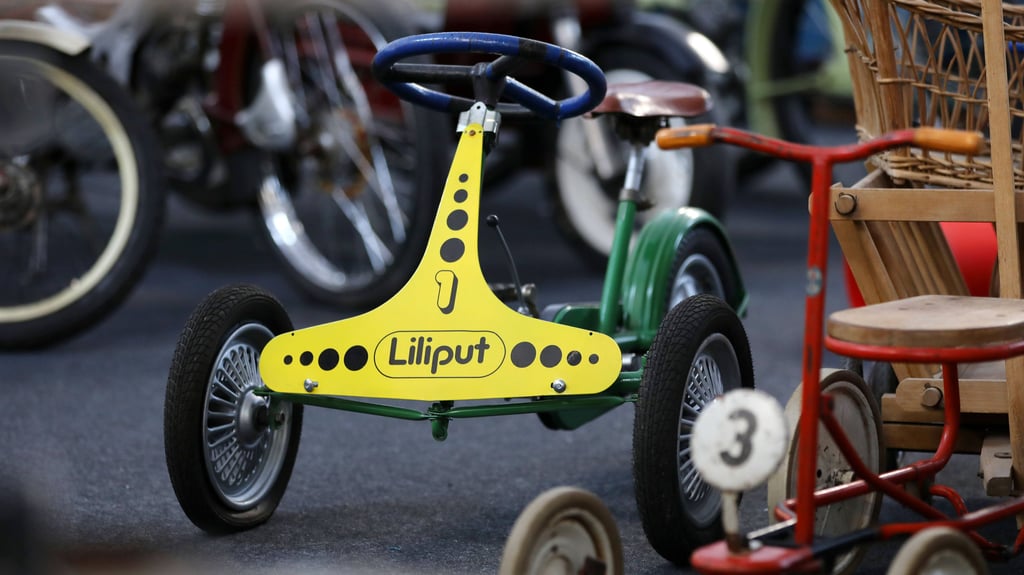 Mit dem Dreirad Liliput sind ganze Generationen von DDR-Kindern durch Höfe, Straßen und Spielplätze gefahren.