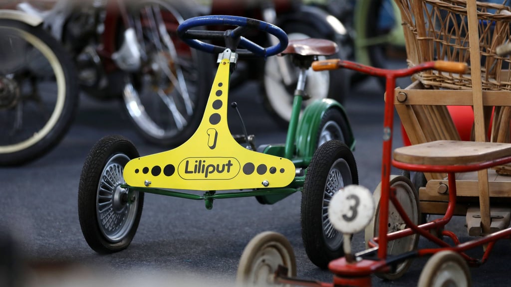 Mit dem Dreirad Liliput sind ganze Generationen von DDR-Kindern durch Höfe, Straßen und Spielplätze gefahren.