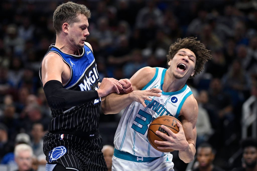 Moritz Wagner (links) und die Orlando Magic verloren gegen die Hornets.