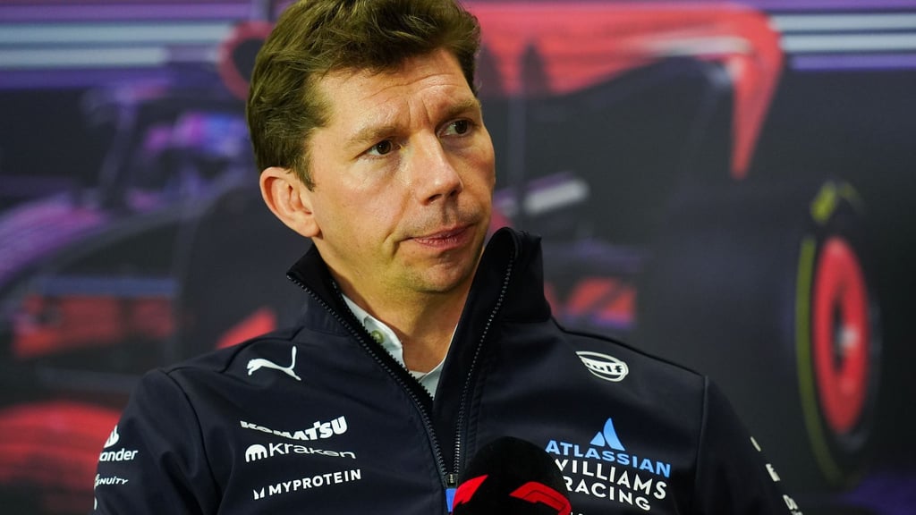 Sorgenfalten bei Williams-Teamchef James Vowles. (Archivbild)