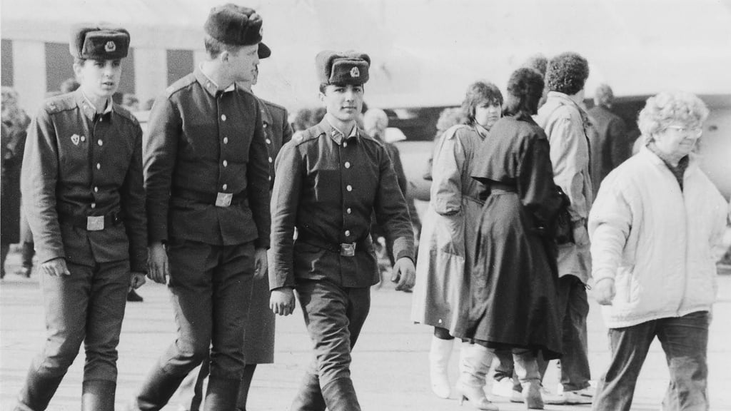 Sowjetsoldaten in Merseburg: Den Abzug der Besatzungstruppen bis 1994 hatten Moskau und Bonn vertraglich vereinbart.