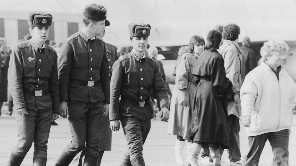 Sowjetsoldaten in Merseburg: Den Abzug der Besatzungstruppen bis 1994 hatten Moskau und Bonn vertraglich vereinbart.