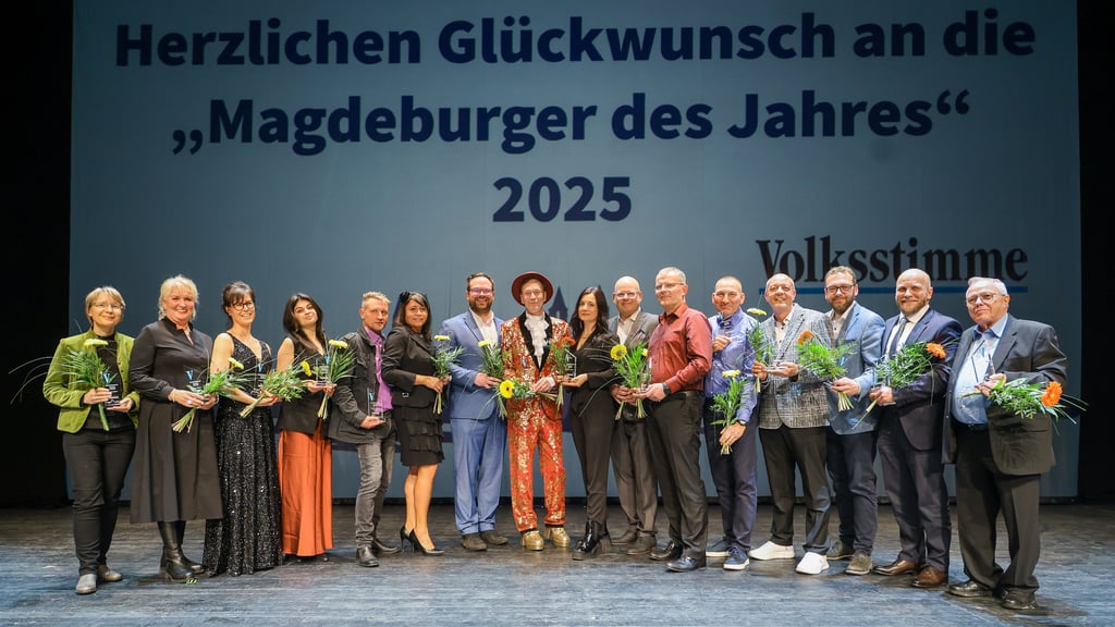 Magdeburger des Jahres 2025 auf der Bühne im Alten Theater am Jerichower Platz.