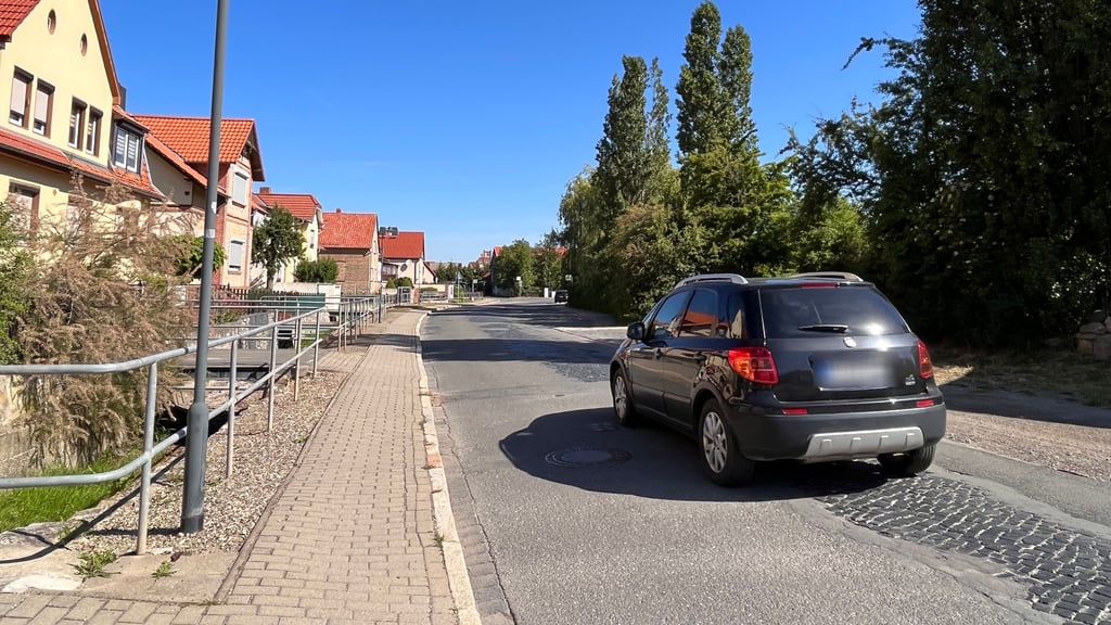 Die Stecklenberger Straße in Neinstedt soll umfassend erneuert werden: Was ist für die Kreisstraße 1.364 im Harz geplant? 