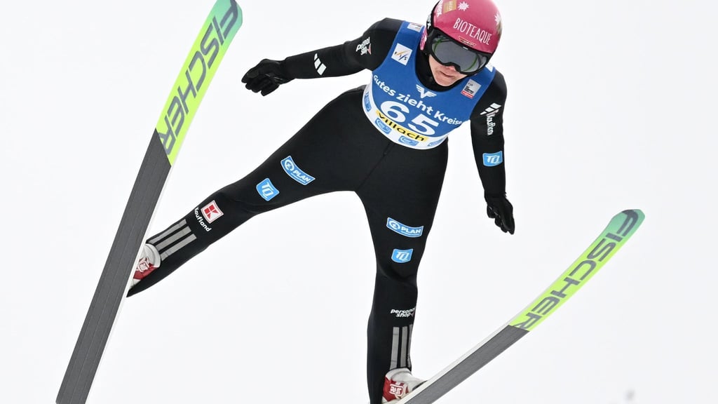 Agnes Reisch wird Achte in Sapporo