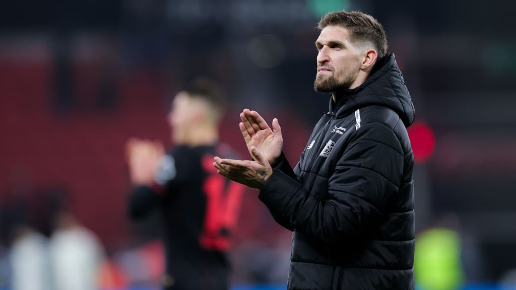 Leverkusens Kapitän Robert Andrich ist froh über den ersten Sieg im Jahr 2026.