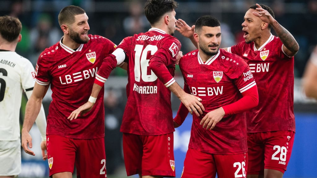 Der VfB Stuttgart jubelt auch in Mönchengladbach.