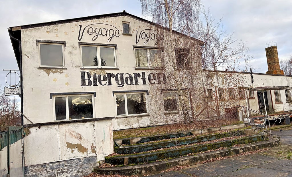 Ein Schandfleck mitten in Lindau ist das ehemalige Kulturhaus und Disco Voyage.