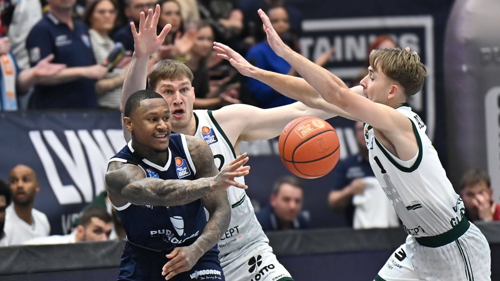 Charles Callison (l.) erzielte gegen Trier 20 Punkte für den MBC, war aber fast auf sich allein gestellt. 