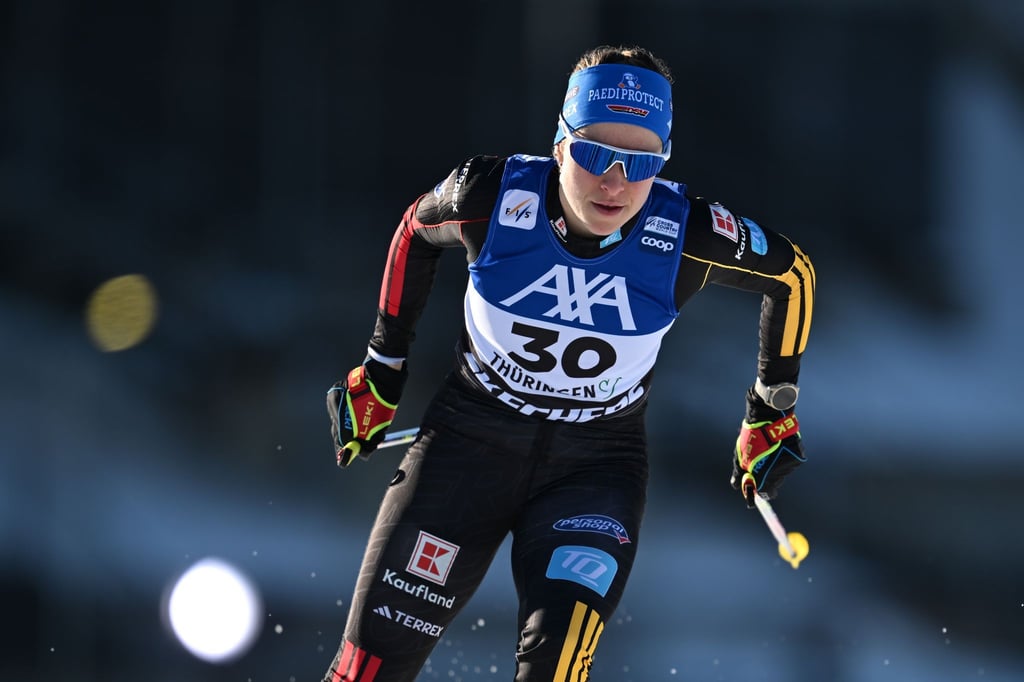 Katharina Hennig Dotzler belegte in Goms einen starken fünften Platz über 20 Kilometer mit Massenstart.