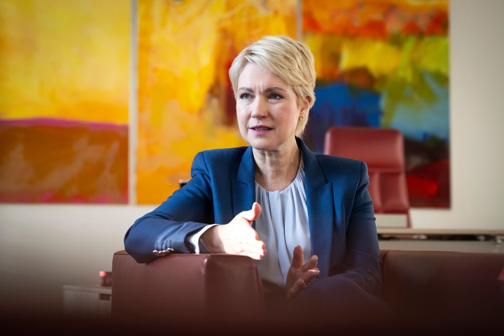 Ministerpräsidentin Manuela Schwesig findet, dass man den Einsatz der Arbeitenden nicht kleinreden soll. (Archivbild)