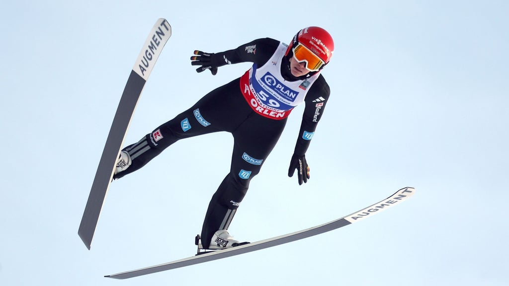 Selina Freitag und ihre Sprung-Kolleginnen wären auch gerne bei der Skiflug-WM dabei. (Archivbild)