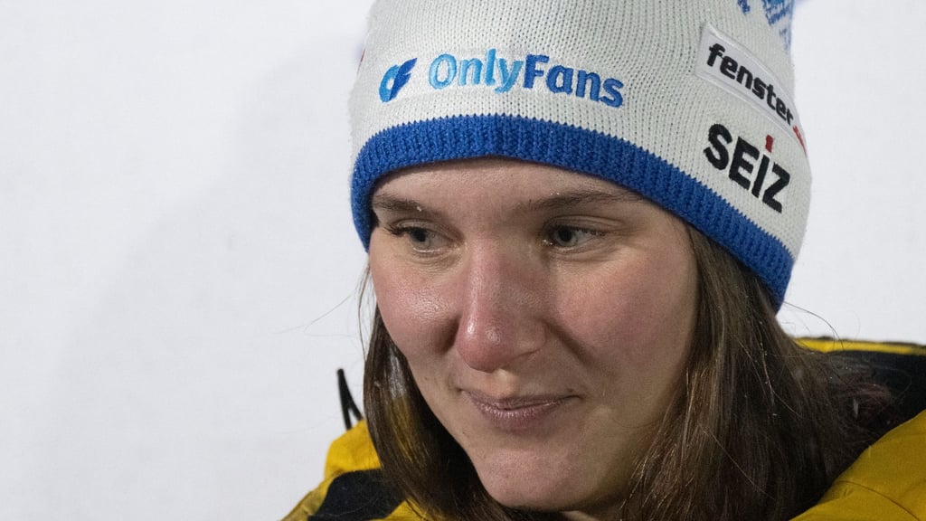 Wirbt für eine Erotik-Plattform: Bobfahrerin Lisa Buckwitz. (Archivbild)