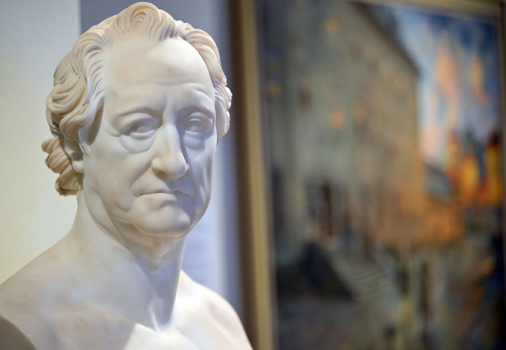 Goethes Bernstein-Sammlung aus dem Ostseeraum umfasst etwa 40 Stücke. (Archivbild)