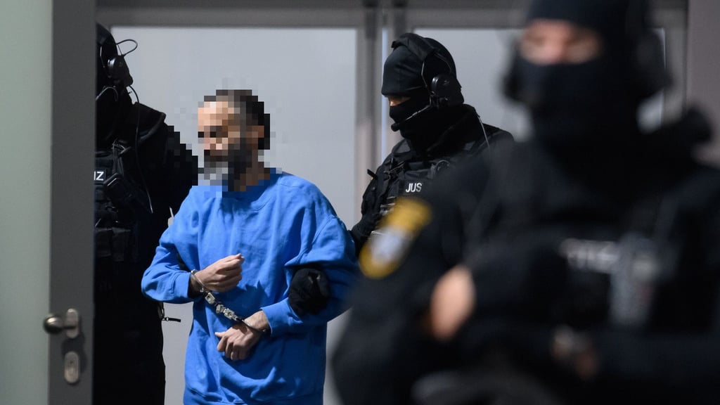 Beim Prozess zum Anschlag auf den Magdeburger Weihnachtsmarkt gegen Taleb A. geht es am 16. Verhandlungstag unter anderem um Äußerungen des Angeklagten im Internet.