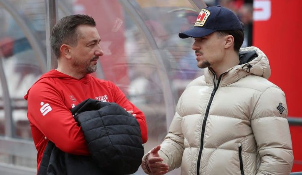 Luka Vujanic (r.) verletzte sich vor einem Jahr in einem Probetraining bei der Reserve des FC Schalke schwer.