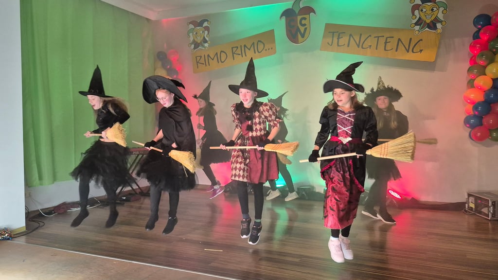 Für magische Atmosphäre sorgten die CCW-Teenies.