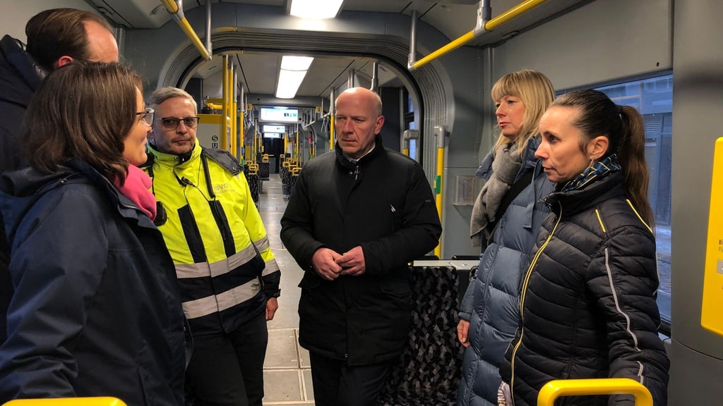 Kai Wegner (CDU) verschaffte sich einen Eindruck von der Lage.