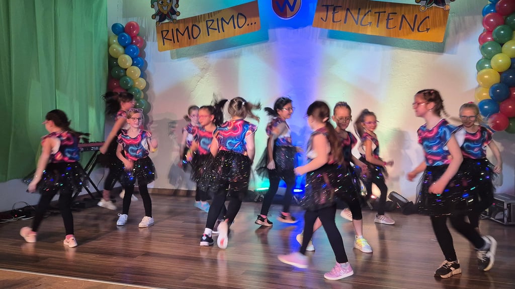 Die CCW-Krümel bewiesen, dass es keine Nachwuchssorgen im Karneval gibt.