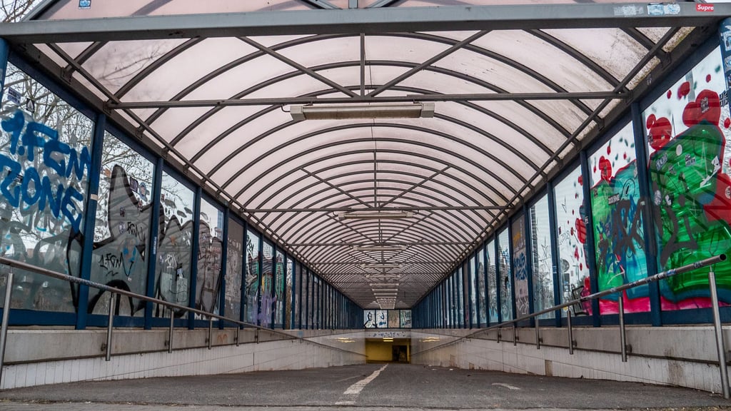 Blick in die Unterführung in Genthin.