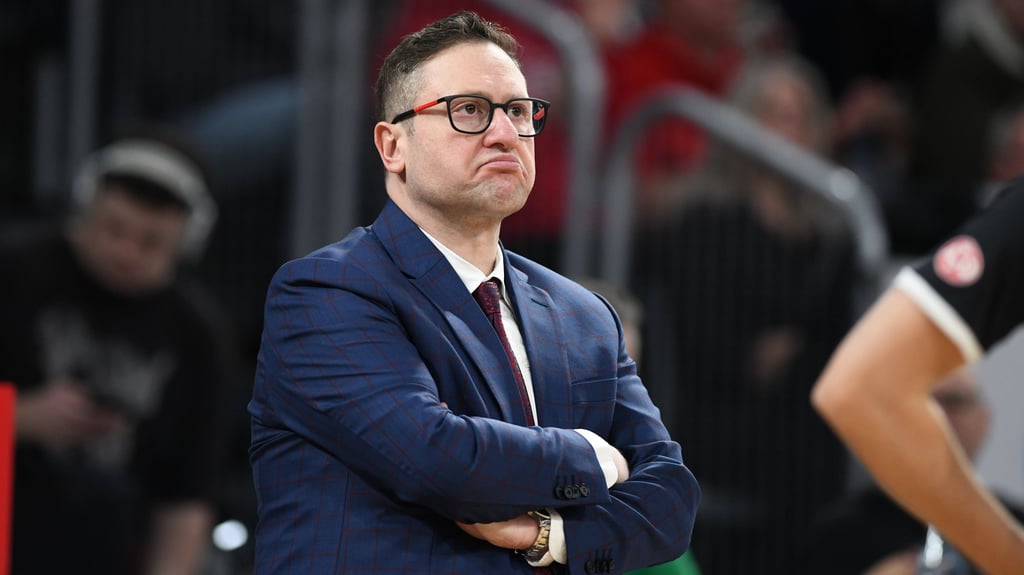 Marco Ramondino ist als Trainer des Syntainics MBC zurückgetreten