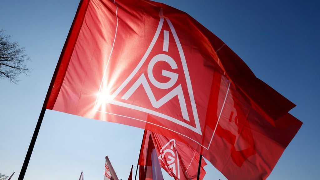 Die IG Metall verliert wegen der schwierigen Wirtschaftslage Mitglieder.