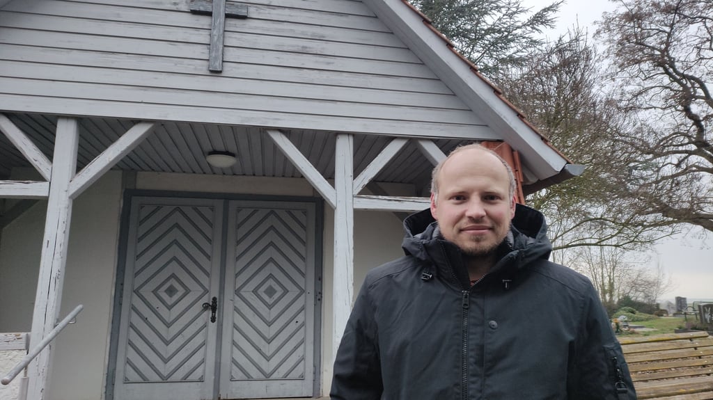 Rhodens Ortsbürgermeister David Kawitzke sieht dringenden Handlungsbedarf zur Sicherstellung der Löschwasserversorgung im Osterwiecker Ortsteil.