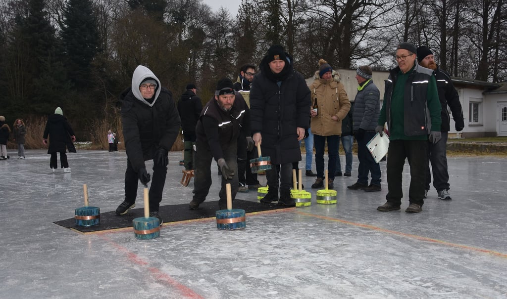 Hier war das Team der jüngeren Handwerker am Start, das am Ende den Wettkampf für sich entschied.