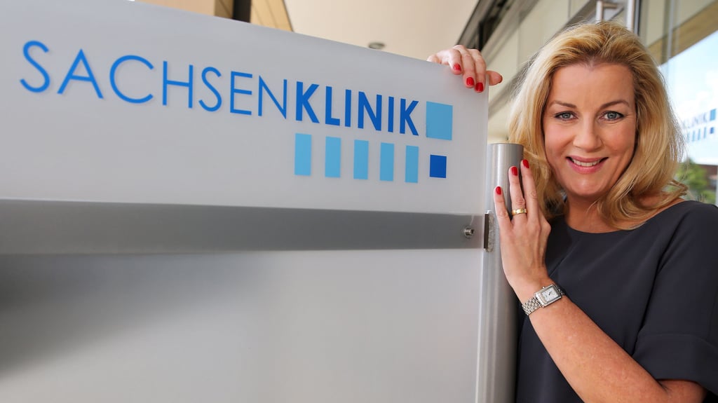 Ein Instagram-Beitrag sorgt bei "In aller Freundschaft"-Fans für Spekulationen.