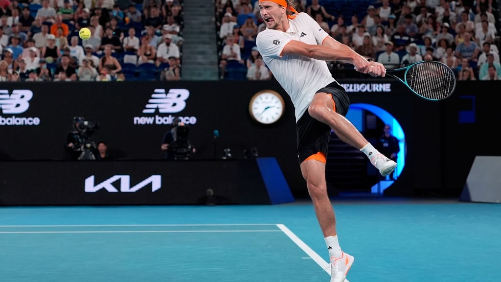 Alexander Zverev hat mit seinen starken Leistungen in Melbourne auch Boris Becker überzeugt.