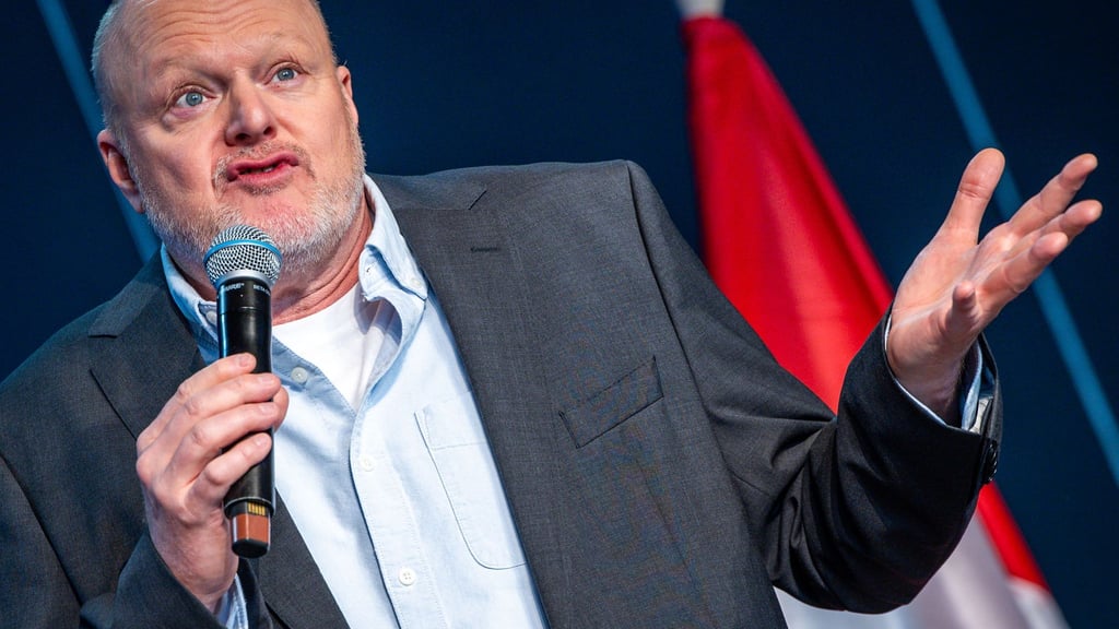 Raab versucht es nun im Windschatten des RTL-Dschungels (Archiv).