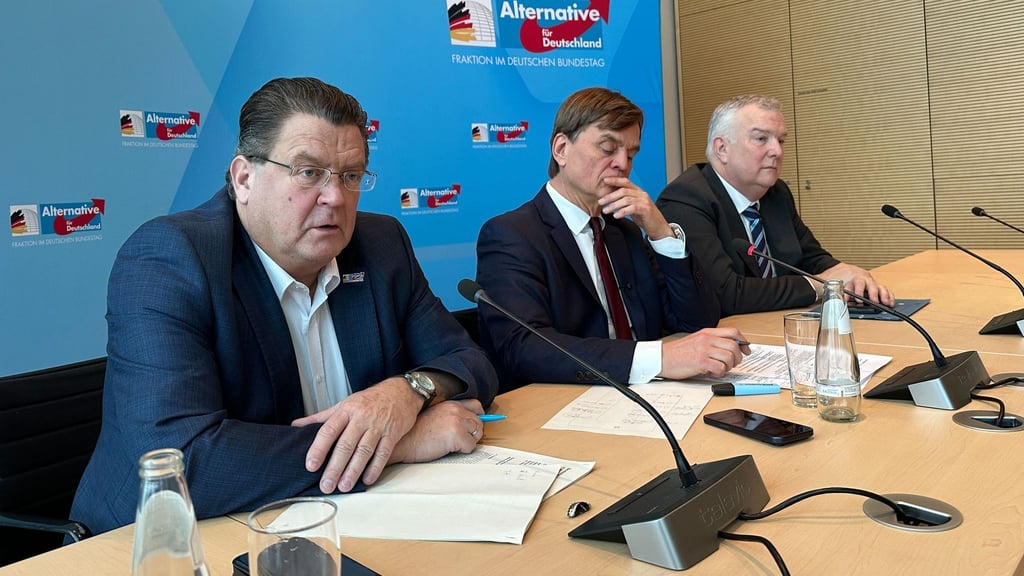 Man habe das Treffen mit Sellner im Thüringer Landtag aus den Medien zur Kenntnis genommen, sagte Brandner.