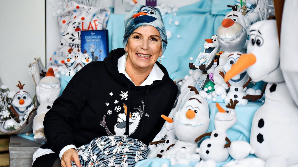 Peggy Gärtner sammelt leidenschaftlich alles von Olaf, der Disneyfigur aus dem Filmklassiker „Eiskönigin“.