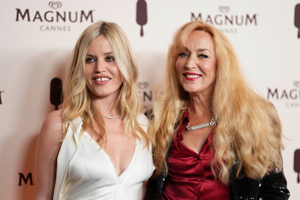 Werden in Berlin erwartet: Georgia May Jagger (l.) und ihre Mutter Jerry Hall. (Archivbild)