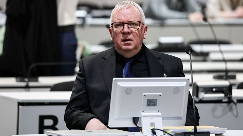 Forensisch-psychiatrischer Gutachter Dr. Bernd Langer