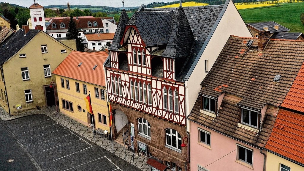 Das historische Rathaus in Mansfeld