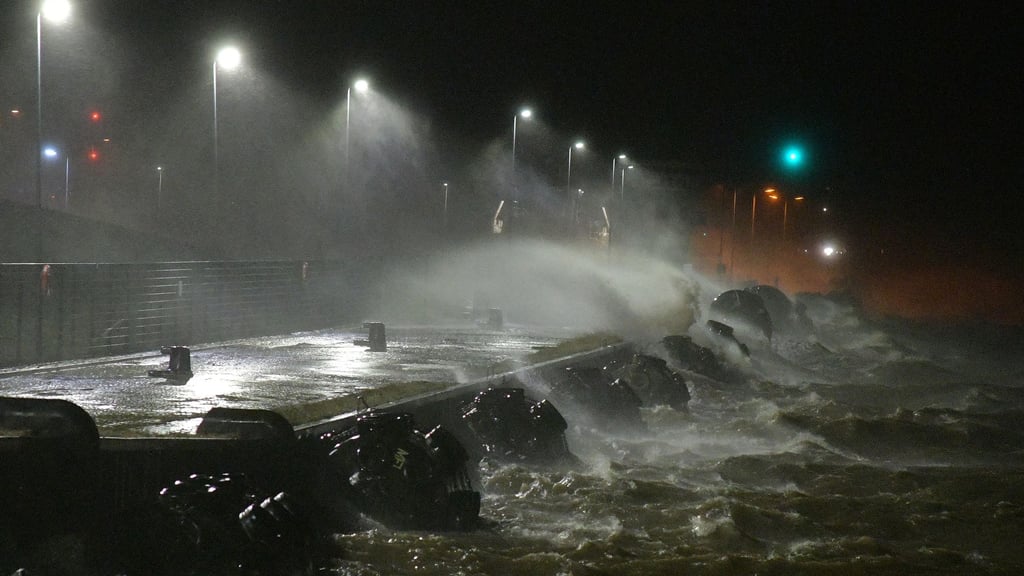 Bremerhaven ist laut eines Rankings besonders von Klimagefahren bedroht. (Archivbild)